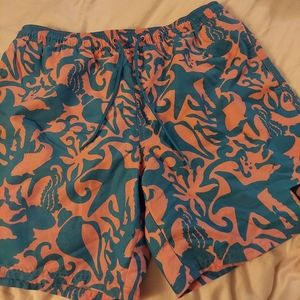Vineyard vines shorts
